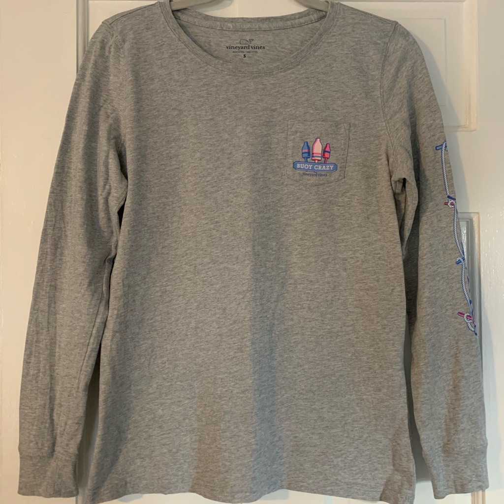 Vineyard Vines “Buoy Crazy” Long Sleeve T-Shirt, Size Small Grey